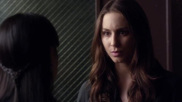 PLL_S04E18_720p_JACK_Up_DownloadSeriesHere_0691.jpg