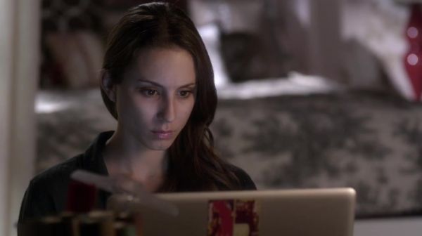 PLL_S04E18_720p_JACK_Up_DownloadSeriesHere_0835.jpg