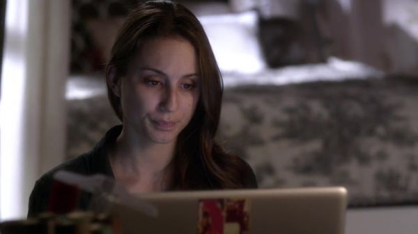 PLL_S04E18_720p_JACK_Up_DownloadSeriesHere_0874.jpg