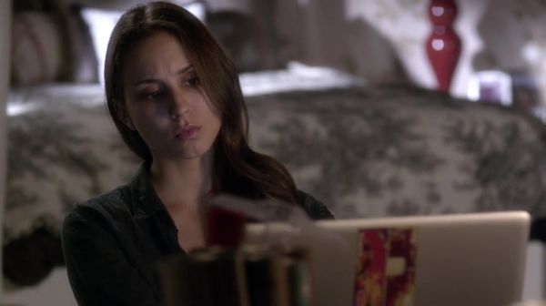 PLL_S04E18_720p_JACK_Up_DownloadSeriesHere_0886.jpg