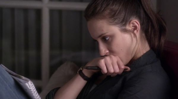 PLL_S04E18_720p_JACK_Up_DownloadSeriesHere_1321.jpg