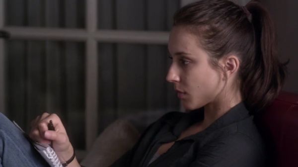 PLL_S04E18_720p_JACK_Up_DownloadSeriesHere_1330.jpg