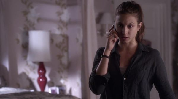 PLL_S04E18_720p_JACK_Up_DownloadSeriesHere_1361.jpg