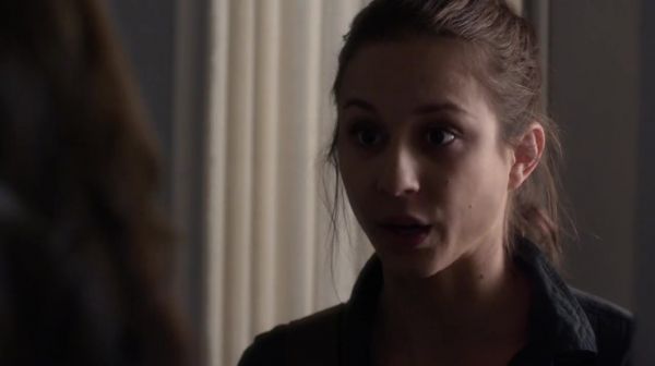PLL_S04E18_720p_JACK_Up_DownloadSeriesHere_2054.jpg