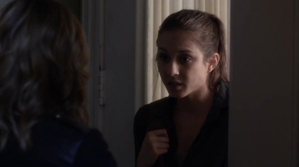 PLL_S04E18_720p_JACK_Up_DownloadSeriesHere_2065.jpg