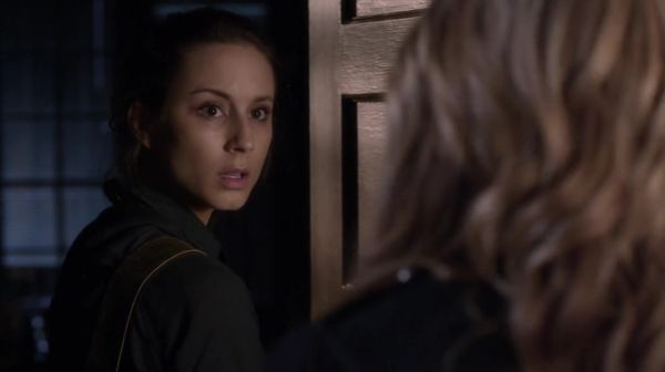 PLL_S04E18_720p_JACK_Up_DownloadSeriesHere_2128.jpg