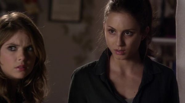 PLL_S04E18_720p_JACK_Up_DownloadSeriesHere_2344.jpg