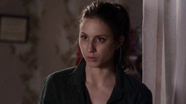 PLL_S04E18_720p_JACK_Up_DownloadSeriesHere_2378.jpg
