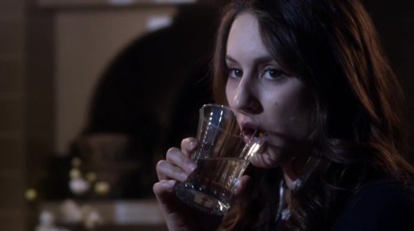 PLL_S04E19_720p_JACK_Up_DownloadSeriesHere_0389.jpg