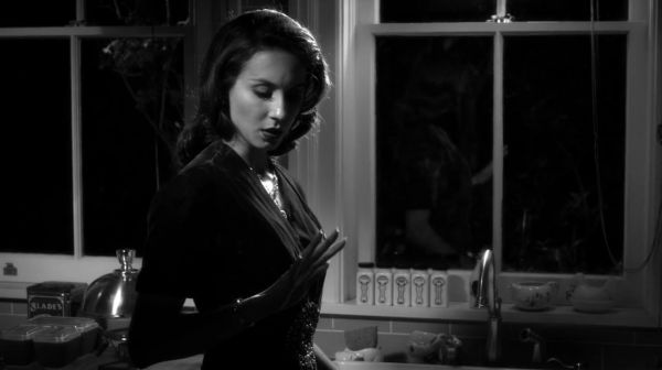 PLL_S04E19_720p_JACK_Up_DownloadSeriesHere_0416.jpg