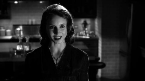 PLL_S04E19_720p_JACK_Up_DownloadSeriesHere_0479.jpg
