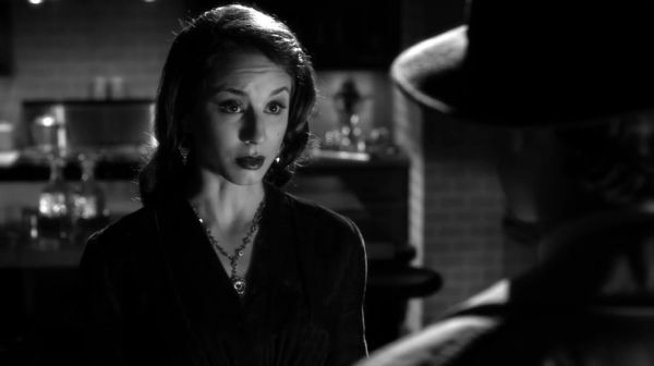 PLL_S04E19_720p_JACK_Up_DownloadSeriesHere_0505.jpg