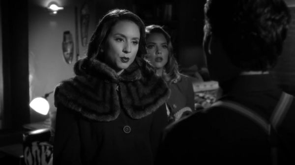 PLL_S04E19_720p_JACK_Up_DownloadSeriesHere_1081.jpg