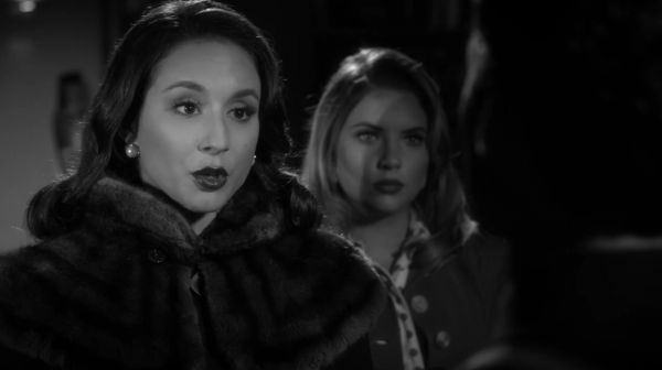 PLL_S04E19_720p_JACK_Up_DownloadSeriesHere_1086.jpg