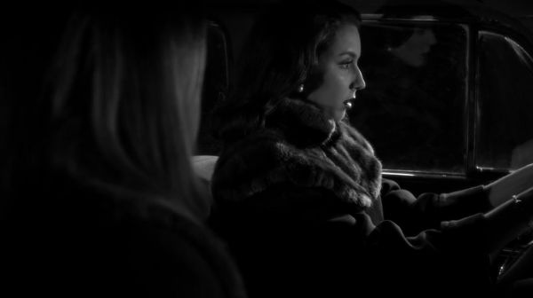 PLL_S04E19_720p_JACK_Up_DownloadSeriesHere_1188.jpg