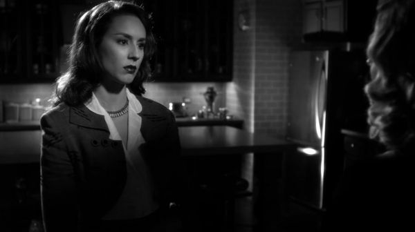 PLL_S04E19_720p_JACK_Up_DownloadSeriesHere_1383.jpg