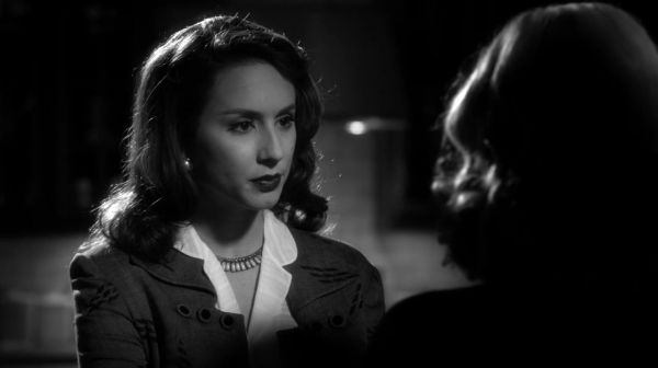 PLL_S04E19_720p_JACK_Up_DownloadSeriesHere_1389.jpg
