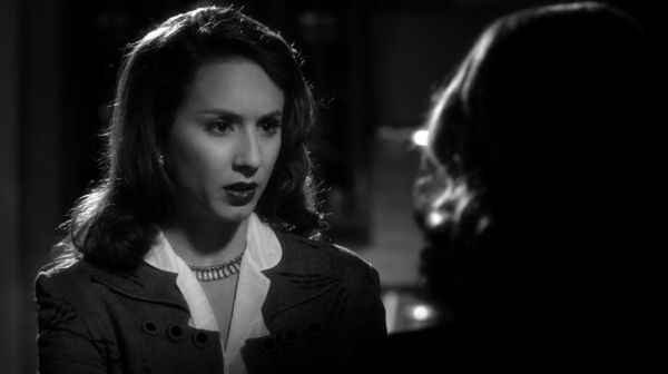 PLL_S04E19_720p_JACK_Up_DownloadSeriesHere_1398.jpg