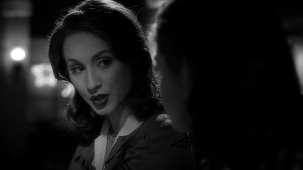 PLL_S04E19_720p_JACK_Up_DownloadSeriesHere_1946.jpg