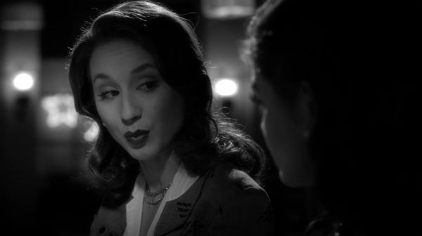 PLL_S04E19_720p_JACK_Up_DownloadSeriesHere_1966.jpg