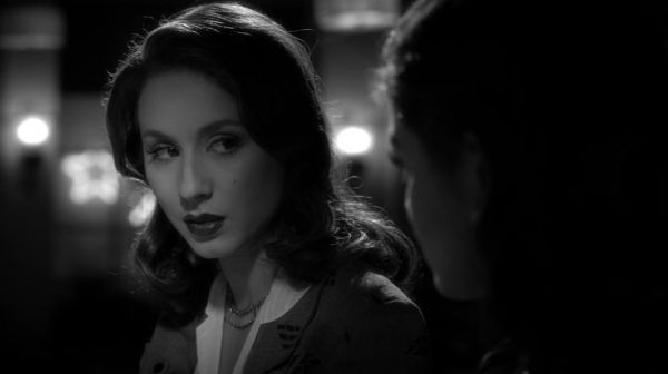 PLL_S04E19_720p_JACK_Up_DownloadSeriesHere_1968.jpg