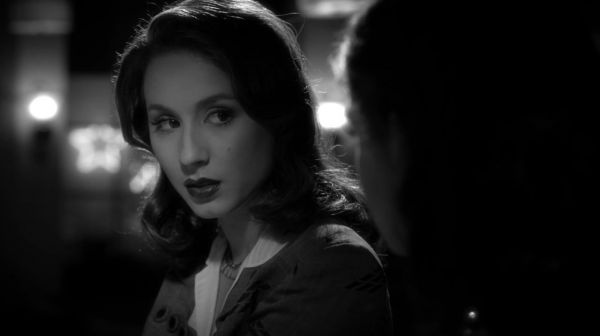 PLL_S04E19_720p_JACK_Up_DownloadSeriesHere_1971.jpg