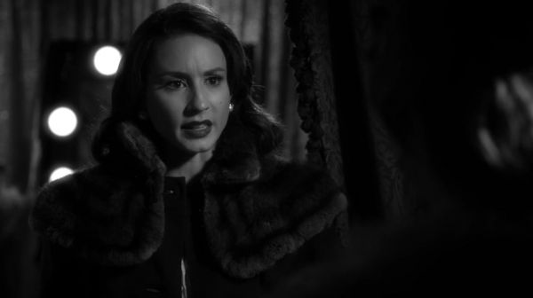 PLL_S04E19_720p_JACK_Up_DownloadSeriesHere_2072.jpg
