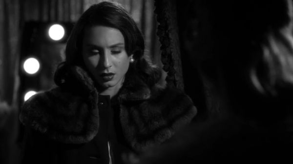 PLL_S04E19_720p_JACK_Up_DownloadSeriesHere_2085.jpg