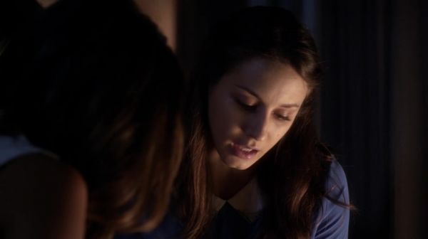 PLL_S04E19_720p_JACK_Up_DownloadSeriesHere_2446.jpg