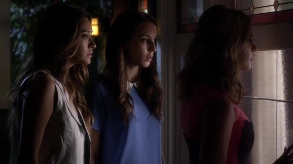 PLL_S04E19_720p_JACK_Up_DownloadSeriesHere_2508.jpg
