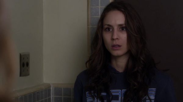 PLL_S04E20_720p_JACK_Up_DownloadSeriesHere_0210.jpg