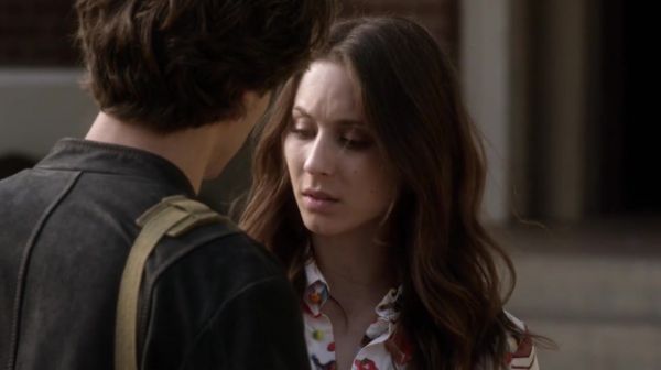 PLL_S04E20_720p_JACK_Up_DownloadSeriesHere_0428.jpg