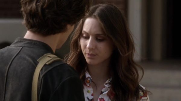 PLL_S04E20_720p_JACK_Up_DownloadSeriesHere_0429.jpg