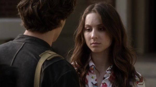 PLL_S04E20_720p_JACK_Up_DownloadSeriesHere_0445.jpg