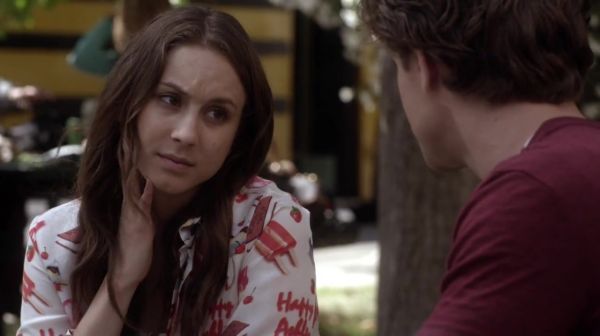 PLL_S04E20_720p_JACK_Up_DownloadSeriesHere_0564.jpg