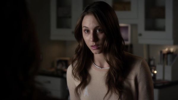 PLL_S04E20_720p_JACK_Up_DownloadSeriesHere_1052.jpg