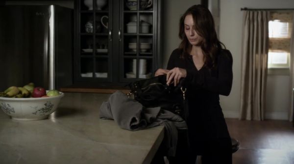 PLL_S04E20_720p_JACK_Up_DownloadSeriesHere_1376.jpg