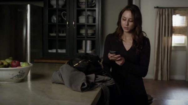 PLL_S04E20_720p_JACK_Up_DownloadSeriesHere_1380.jpg