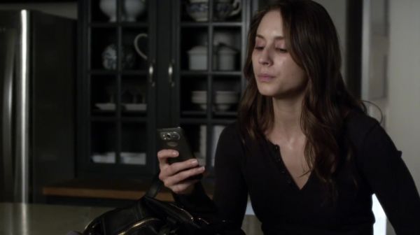 PLL_S04E20_720p_JACK_Up_DownloadSeriesHere_1383.jpg
