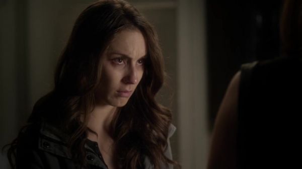 PLL_S04E20_720p_JACK_Up_DownloadSeriesHere_2466.jpg