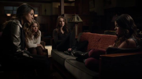 PLL_S04E21_720p_JACK_Up_DownloadSeriesHere_0052.jpg