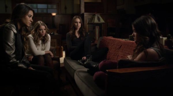 PLL_S04E21_720p_JACK_Up_DownloadSeriesHere_0054.jpg