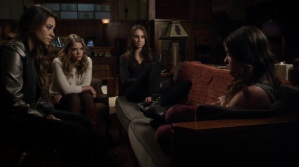 PLL_S04E21_720p_JACK_Up_DownloadSeriesHere_0055.jpg