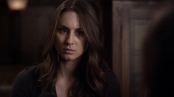 PLL_S04E21_720p_JACK_Up_DownloadSeriesHere_0126.jpg