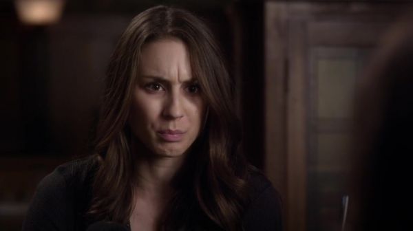 PLL_S04E21_720p_JACK_Up_DownloadSeriesHere_0138.jpg