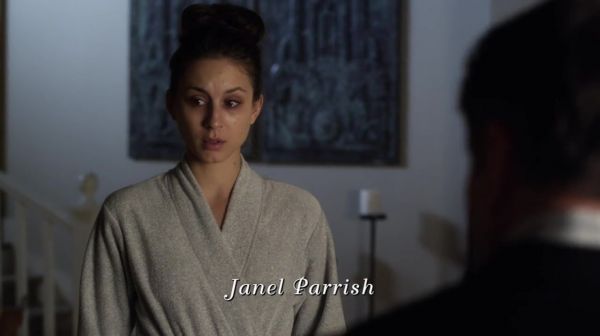 PLL_S04E21_720p_JACK_Up_DownloadSeriesHere_0307.jpg