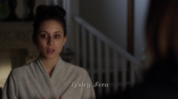 PLL_S04E21_720p_JACK_Up_DownloadSeriesHere_0328.jpg