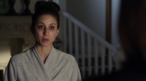 PLL_S04E21_720p_JACK_Up_DownloadSeriesHere_0356.jpg