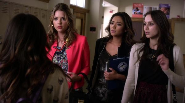 PLL_S04E21_720p_JACK_Up_DownloadSeriesHere_0573.jpg