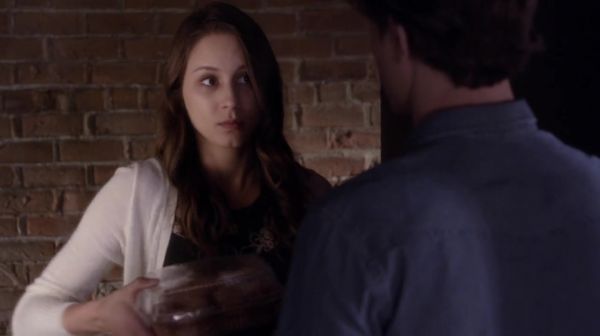 PLL_S04E21_720p_JACK_Up_DownloadSeriesHere_0597.jpg